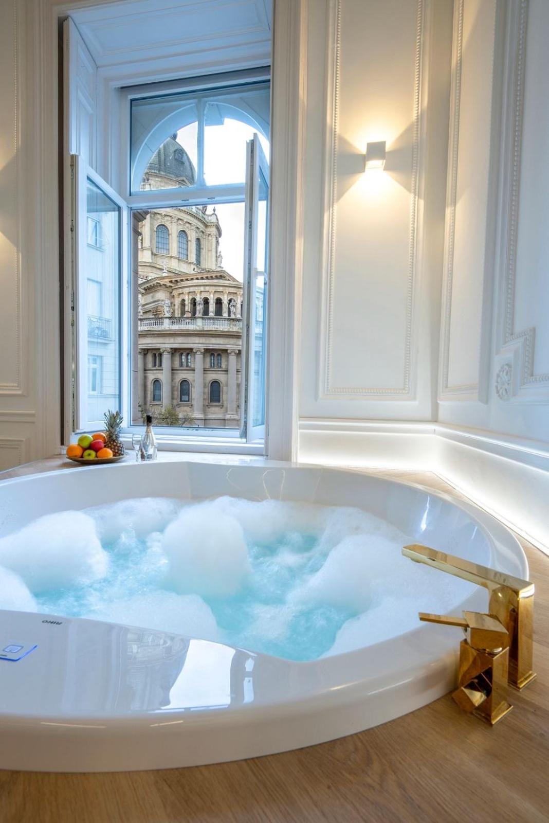 Top Luxury Suites Будапеща Екстериор снимка